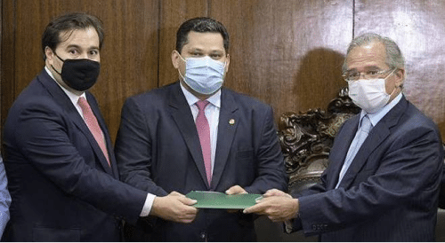 Ministro Paulo Guedes entrega primeira fase da reforma tributária 1